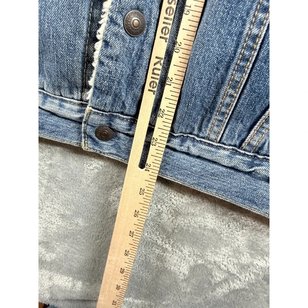Levi's Premium Sherpa Lined Denim Trucker Jacket Small Fleece Western‎